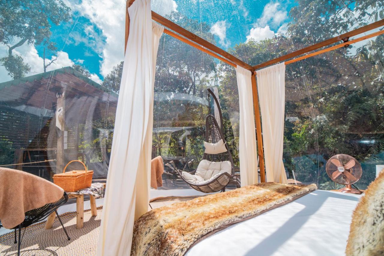 Отель Bubblesky Glamping Гуатапе Экстерьер фото